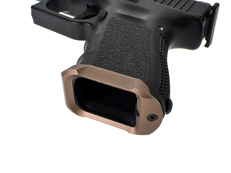 CowCow Tactical Magwell For Marui G19 (Black)
